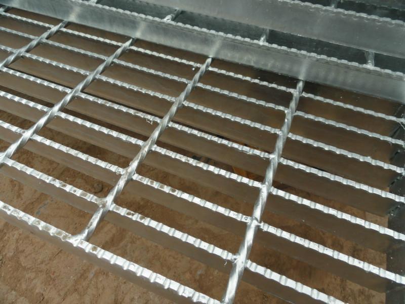 Building Materials Low Price Galvanized Floor Steel Grating for Sale