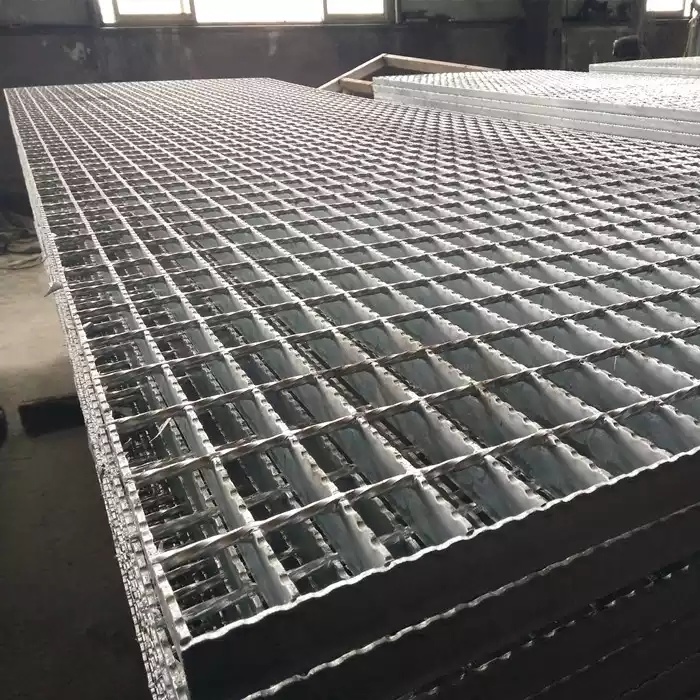 Building Materials Low Price Galvanized Floor Steel Grating for Sale